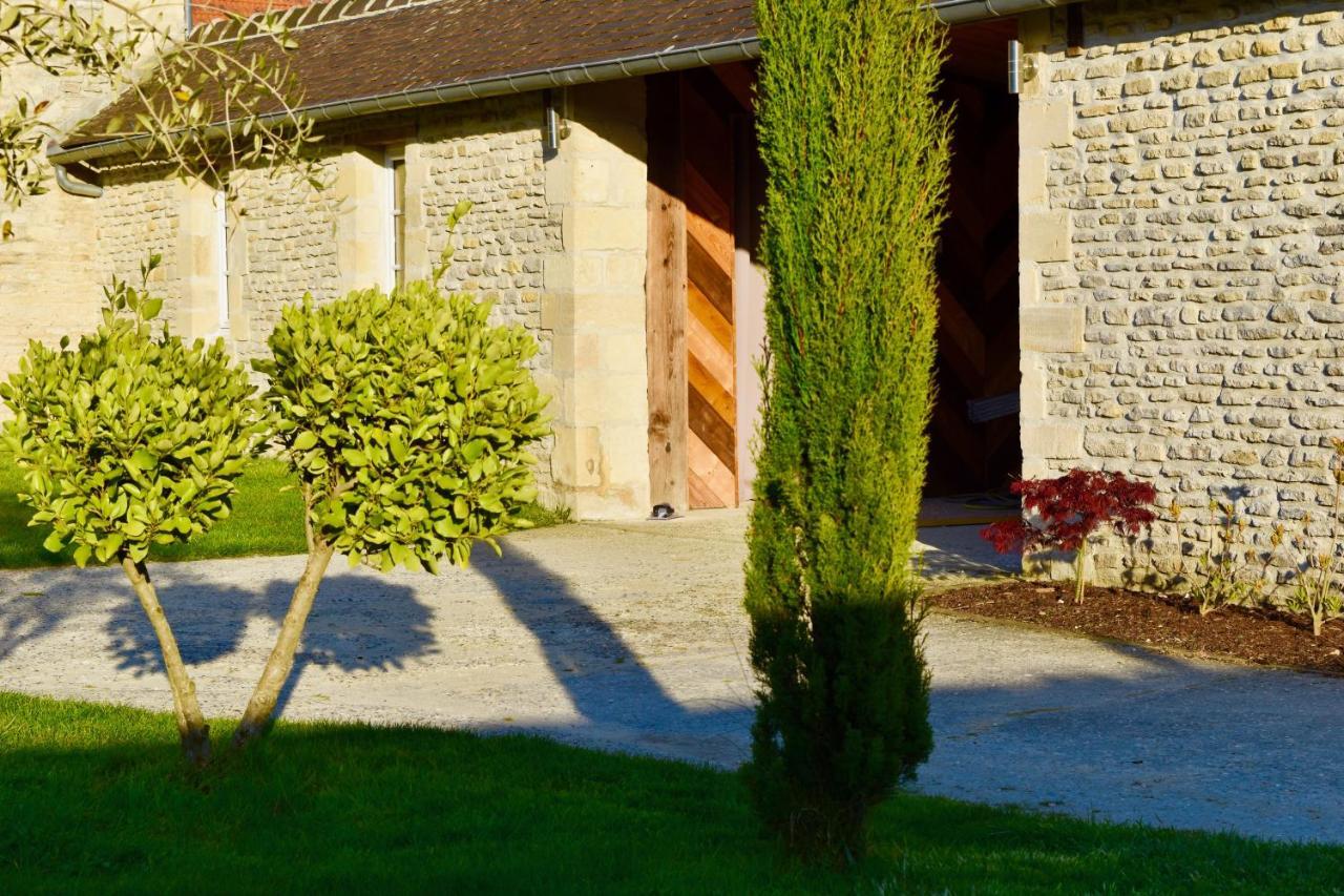 L'Ecurie Gourmande Bed & Breakfast Thaon Exterior photo