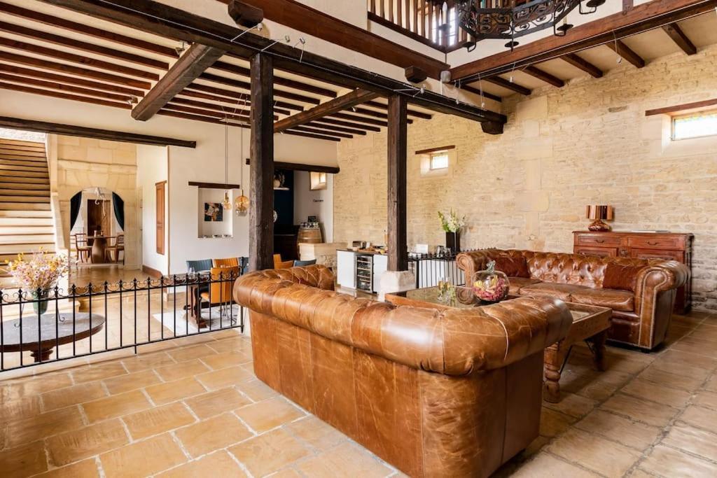 L'Ecurie Gourmande Bed & Breakfast Thaon Exterior photo