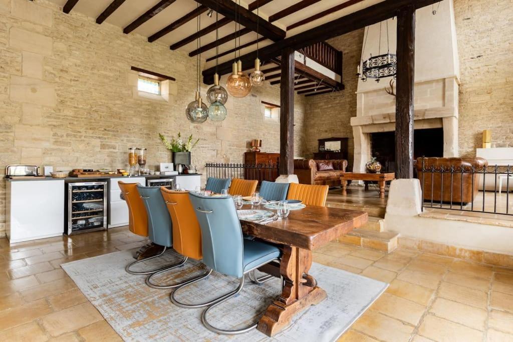 L'Ecurie Gourmande Bed & Breakfast Thaon Exterior photo