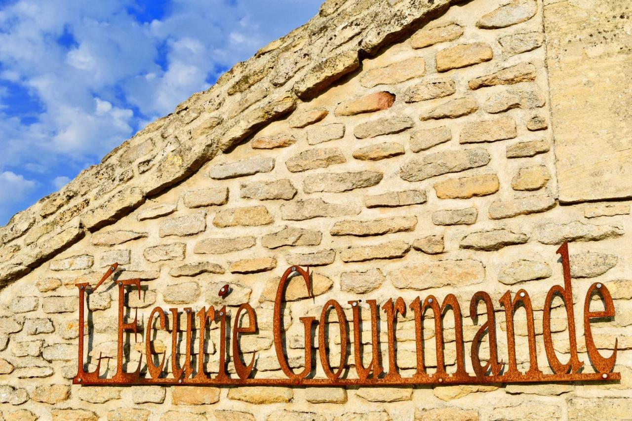 L'Ecurie Gourmande Bed & Breakfast Thaon Exterior photo