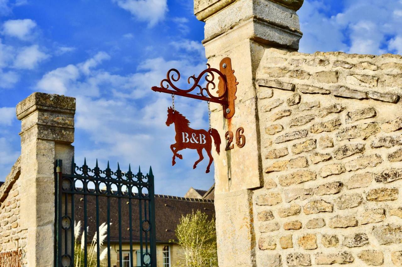 L'Ecurie Gourmande Bed & Breakfast Thaon Exterior photo